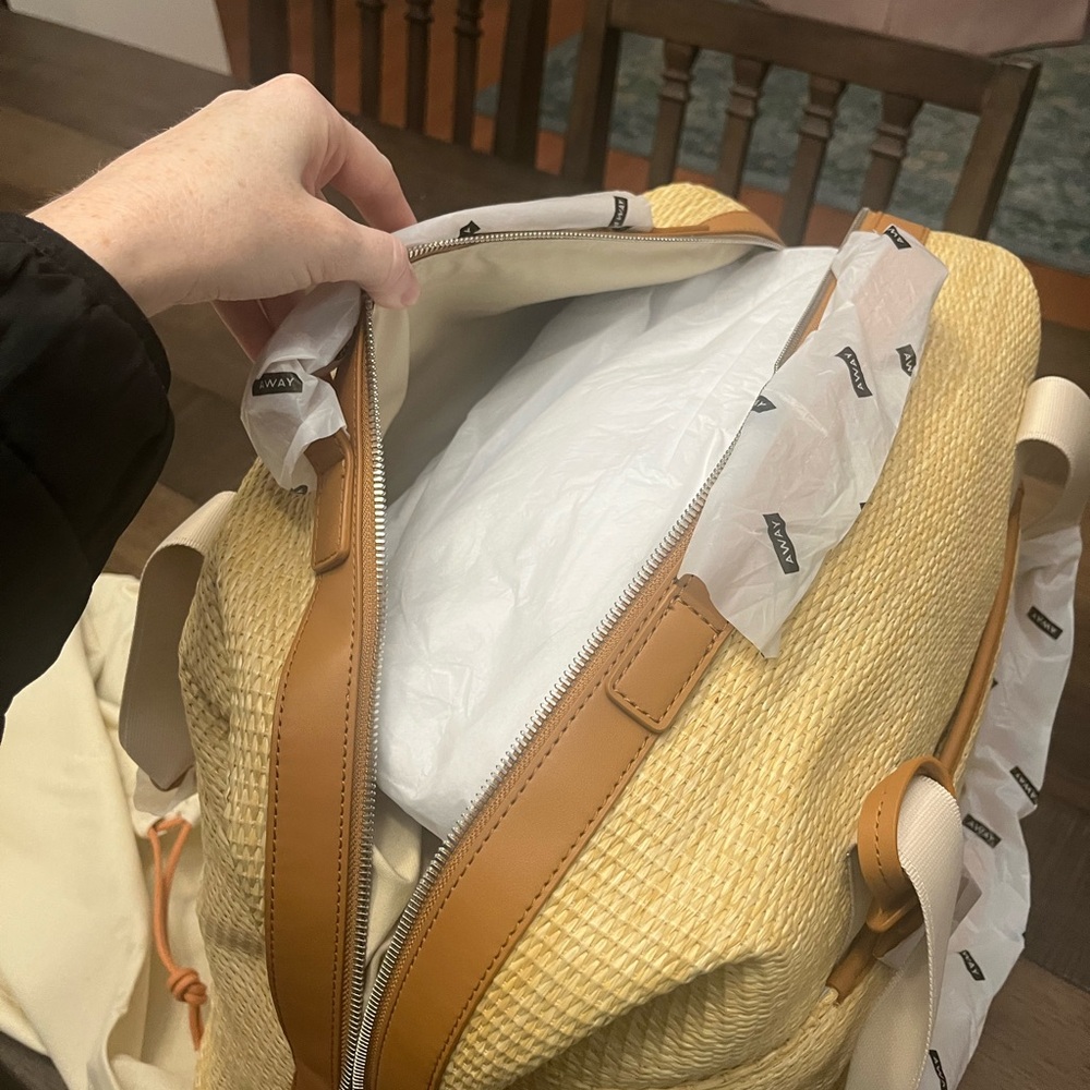 Away Resort Weekender - Raffia - White Lotus collection - Picture 3 of 5